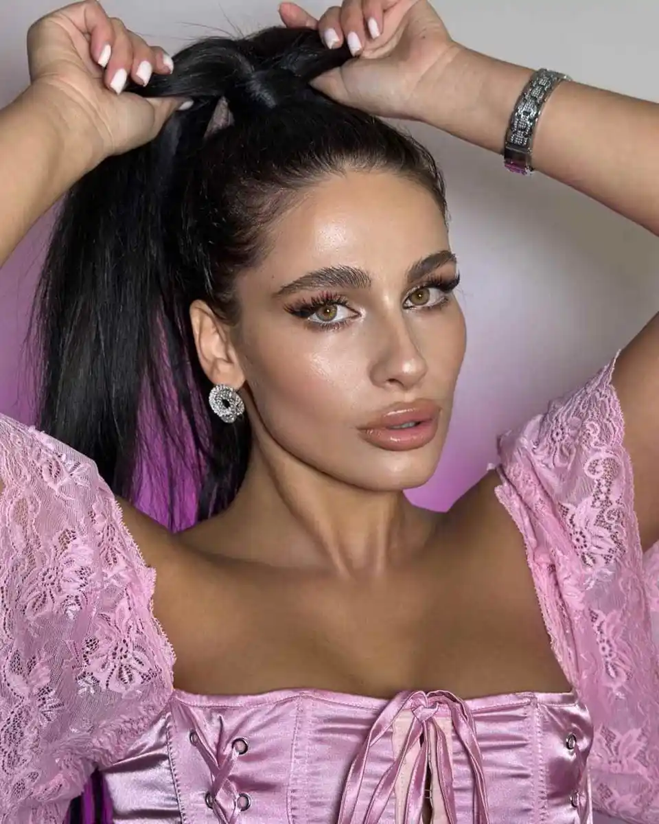 Afina escort in Dubai