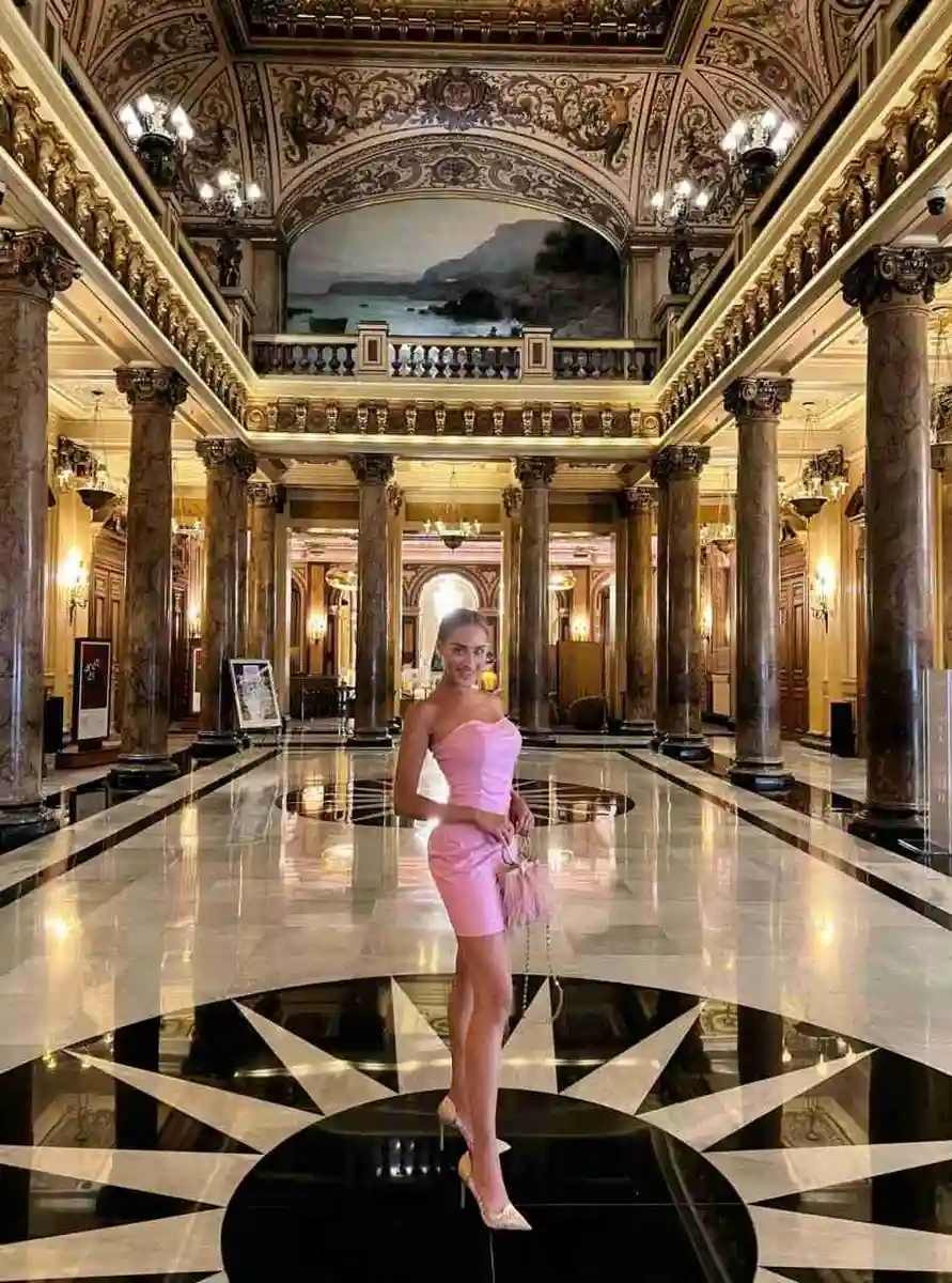 Alena  escort in Dubai