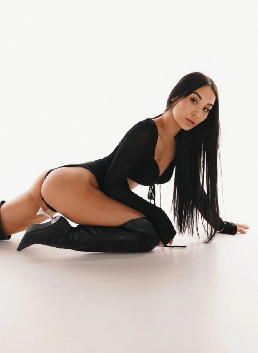Aliana escort in Dubai
