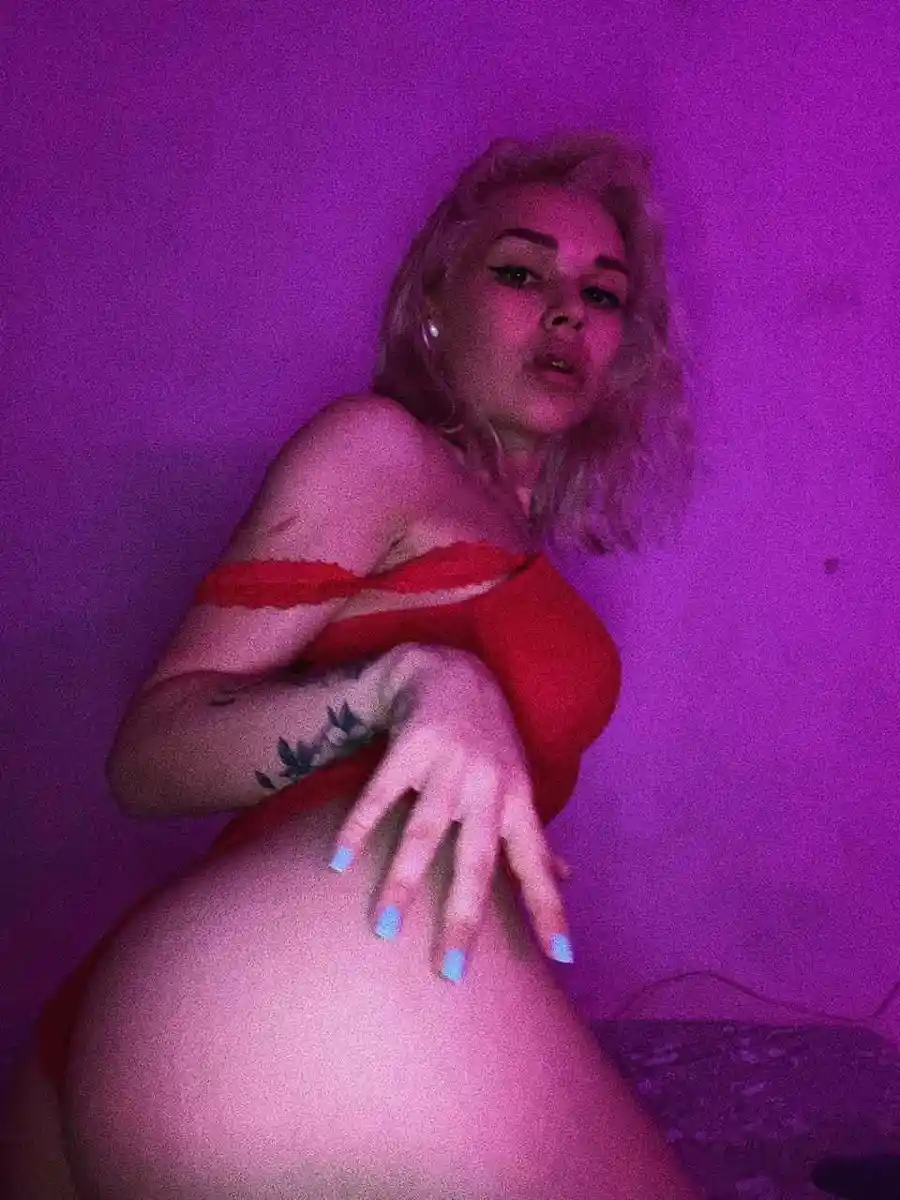 Alice escort in Dubai