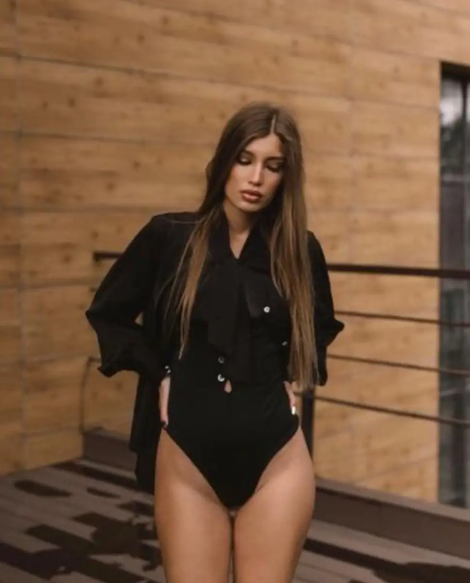 Ksenia escort in Dubai