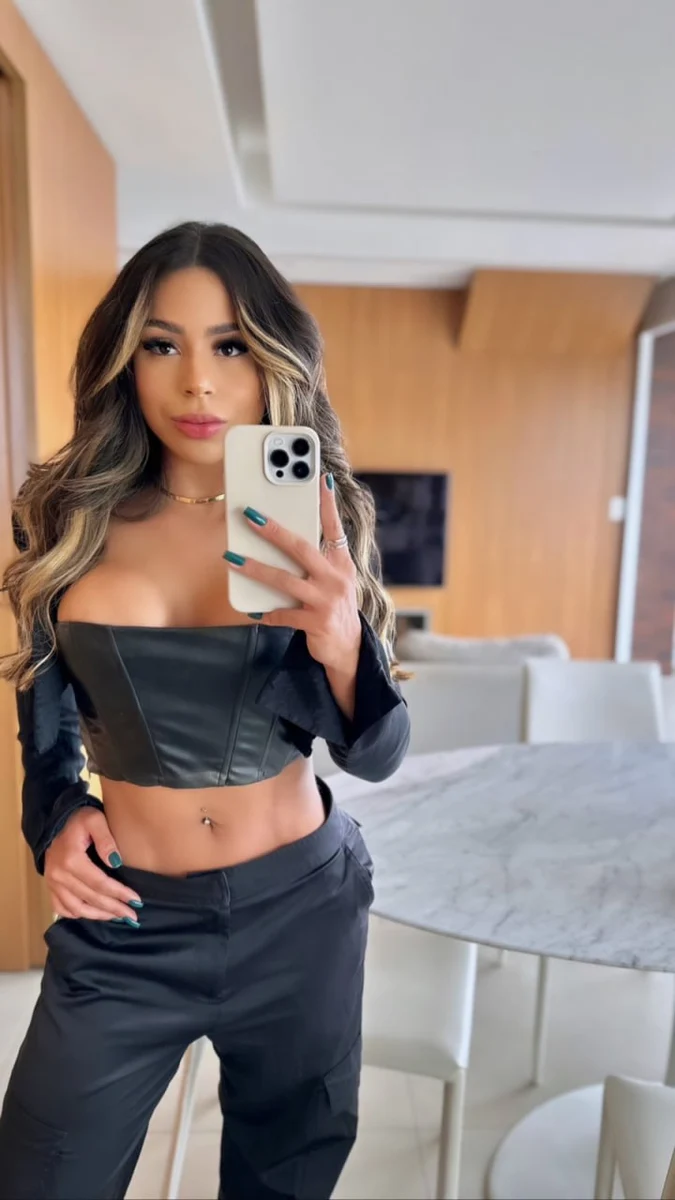 Mel escort in Dubai